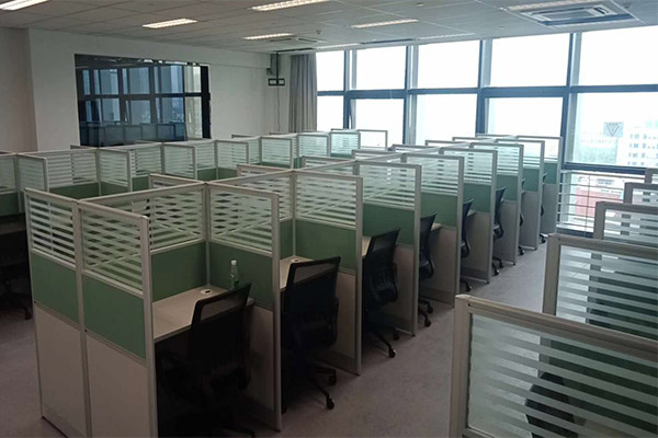 南京優(yōu)質(zhì)品牌屏風(fēng)辦公桌隔斷卡位供應(yīng)商廠家哪家好 南京優(yōu)質(zhì)品牌屏風(fēng)辦公桌隔斷卡位供應(yīng)商廠家哪家好